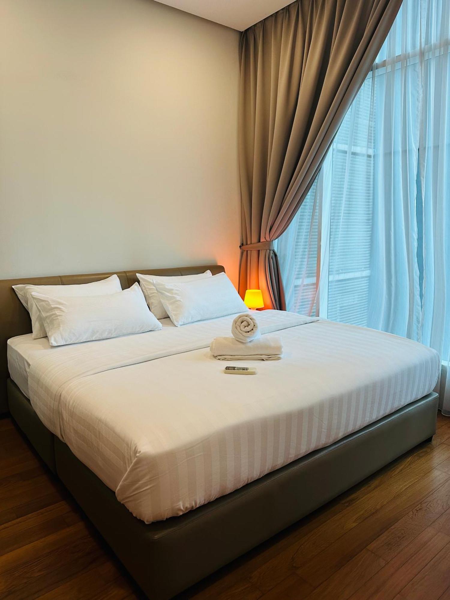 Soho Suites Klcc @ Grand Suites Kl Куала-Лумпур Экстерьер фото